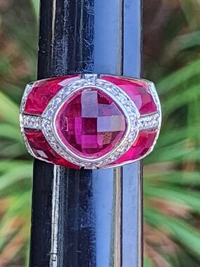 Women’s Sterling Silver Pink Crystal Chuncky Vintage Statement Ring Size 9